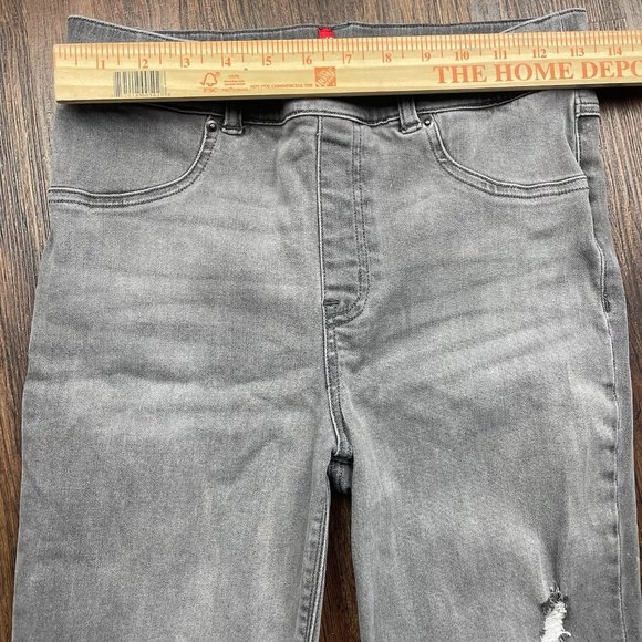 SPANX Vintage Distressed Denim Skinny Ankle Jeans Women's Size Medium 20213R - Picture 7 of 11